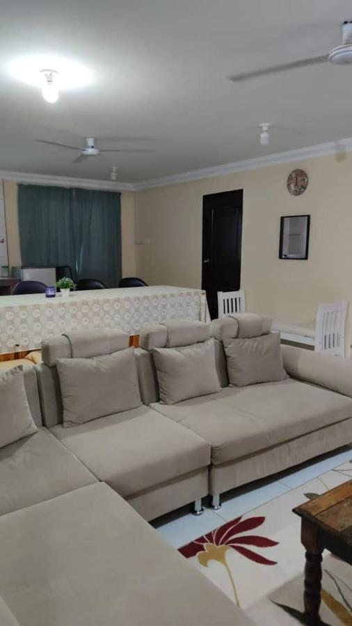 Homestay Pekan Ranau Exterior photo